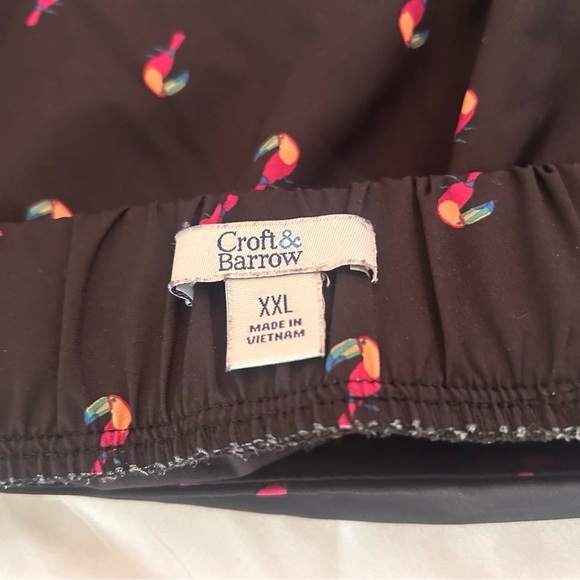 Croft & Barrow Plus Size XXL Skorts Skirt with shorts under Black w Pink Parrots - Picture 2 of 9